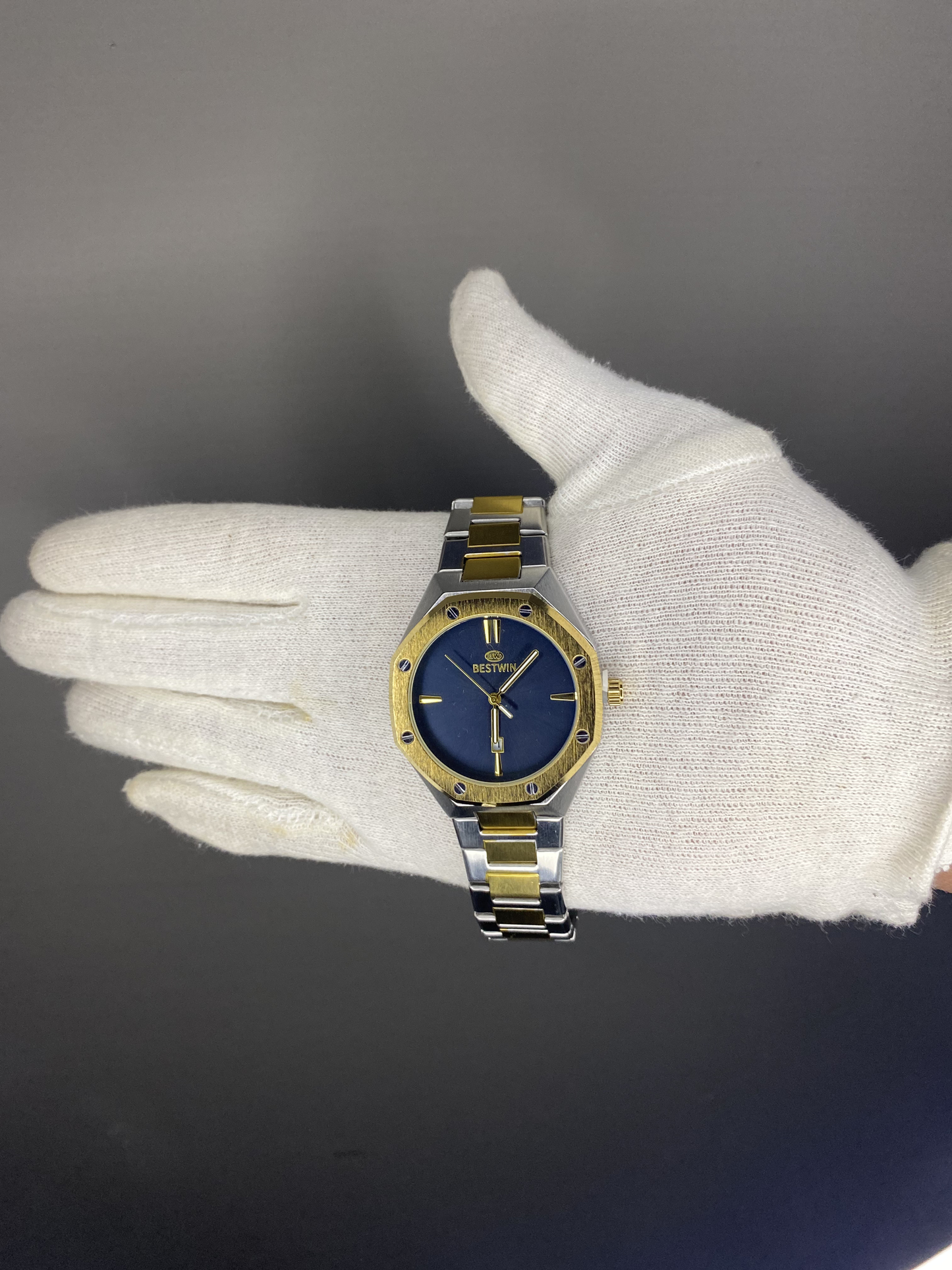 BEST WIN ORIGINAL WATCH WITH BOX 2 TONE CHAIN WITH Blue Dial